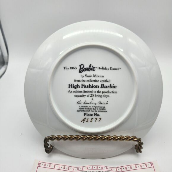 Barbie “1965 Barbie Holiday Dance” 8” Collector Plate Limited Edition - Picture 4 of 4